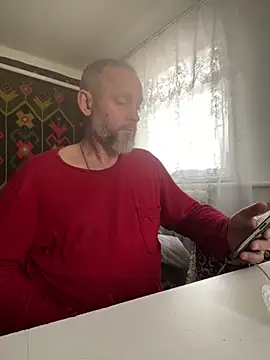 GHsveter online show from 04/15/26, 01:07