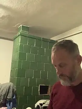 Snapshot of GHsveter chatting on 05/10/26, 06:46 GHsveter online show from 05/10/26, 06:46
