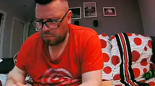 txan9876 online show from 02/03/25, 01:52