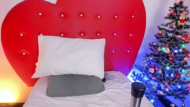 nicolette rock online show from 12/03/25, 10:46