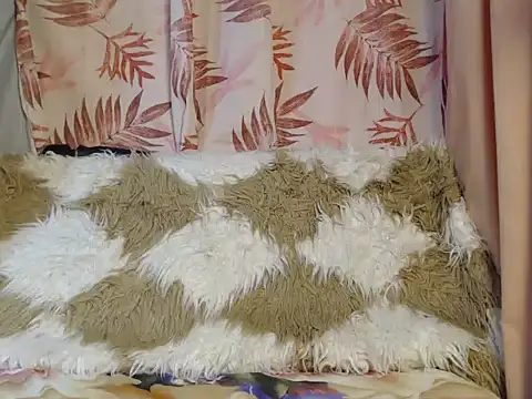 Snapshot of Hotte_Nicky19xxx chatting on 03/08/25, 02:51 Hotte Nicky19xxx online show from 03/08/25, 02:51