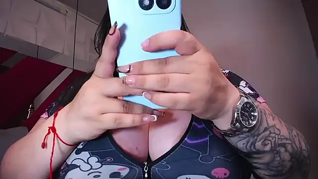 Penelope Tits online show from 04/17/26, 02:09