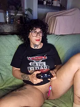 callmelouve online show from 11/16/25, 04:45