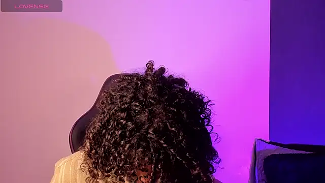 Lucas eevans online show from 01/17/25, 03:43