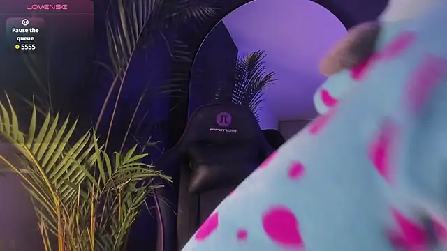 Lucas eevans online show from 10/23/25, 12:59