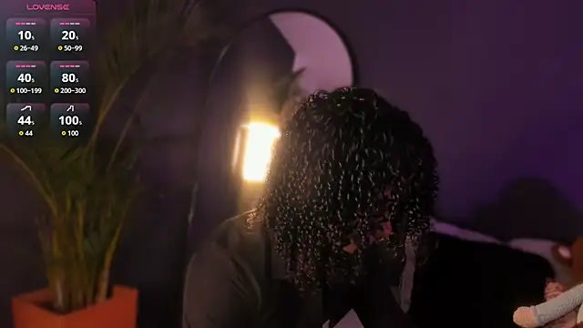 Lucas eevans online show from 11/26/25, 01:56