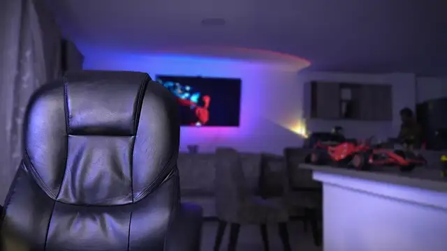 Frank Farrell online show from 09/16/25, 02:23