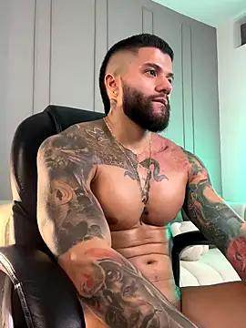 Frank Farrell online show from 11/08/25, 06:35