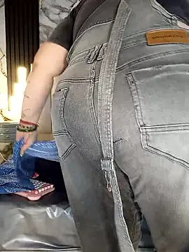 mollieblue69 online show from 01/13/26, 12:43