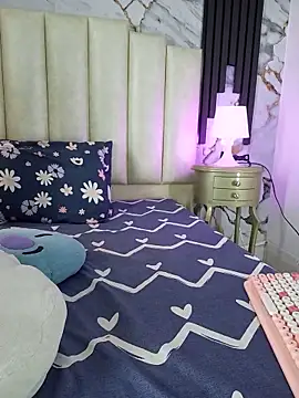 mollieblue69 online show from 05/31/26, 12:45