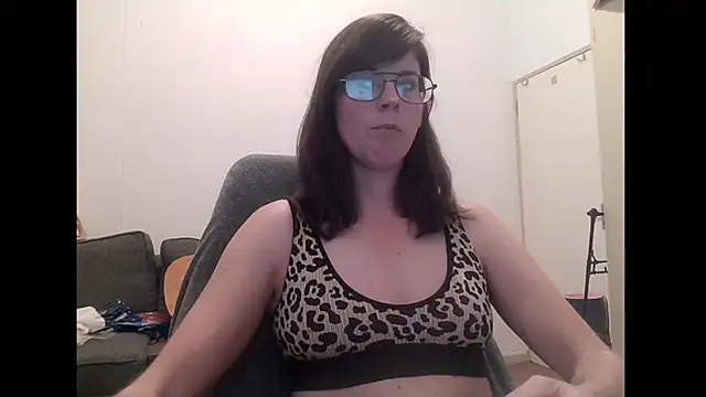 SavannaGirly online show from 01/12/26, 07:46