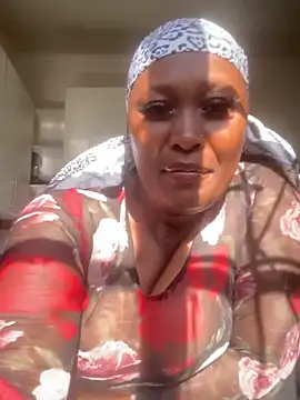 Snapshot of Cardiebae89 chatting on 02/13/26, 02:13 Cardiebae89 online show from 02/13/26, 02:13