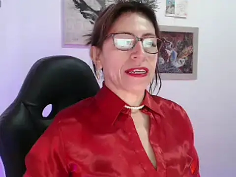 Snapshot of Chayla_Ruiz chatting on 12/24/24, 11:11 Chayla Ruiz online show from 12/24/24, 11:11