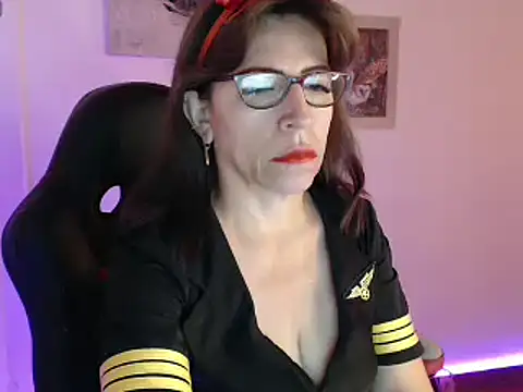 Snapshot of Chayla_Ruiz chatting on 01/30/25, 01:53 Chayla Ruiz online show from 01/30/25, 01:53