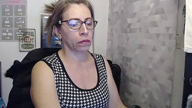 Snapshot of Chayla_Ruiz chatting on 09/12/25, 07:14 Chayla Ruiz online show from 09/12/25, 07:14