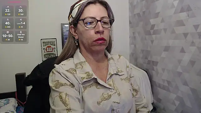 Snapshot of Chayla_Ruiz chatting on 09/15/25, 09:26 Chayla Ruiz online show from 09/15/25, 09:26