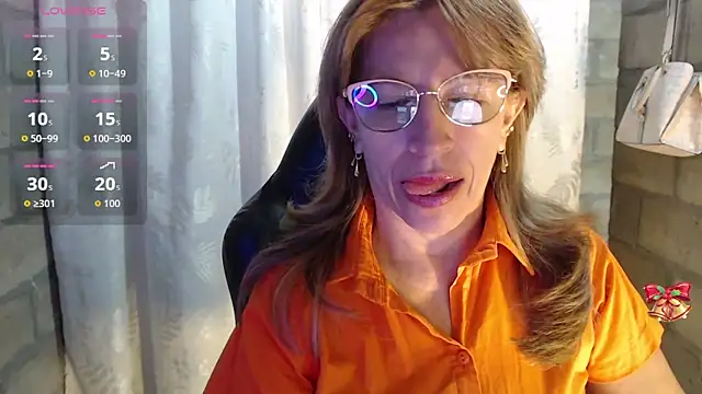 Chayla Ruiz online show from 03/10/26, 01:38