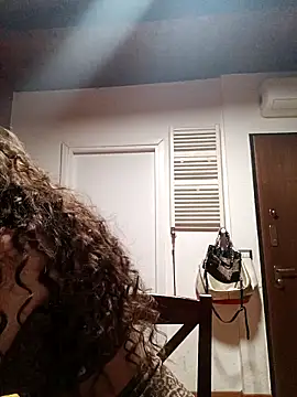 CurlyElisa online show from 04/07/26, 10:53