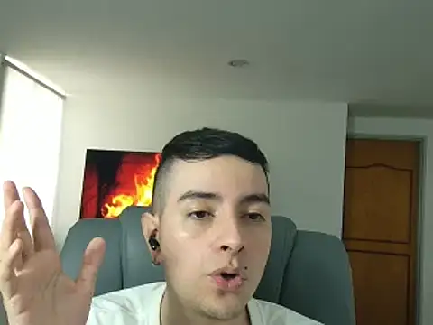 Jhoan saenz online show from 10/19/25, 07:03