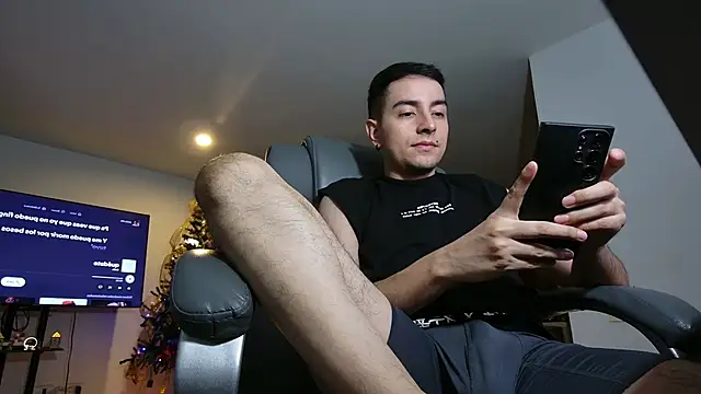 Jhoan saenz online show from 12/01/25, 02:05