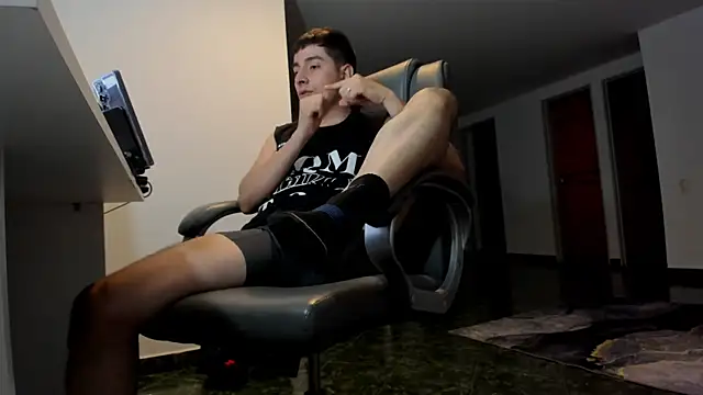 Jhoan saenz online show from 04/03/26, 02:20