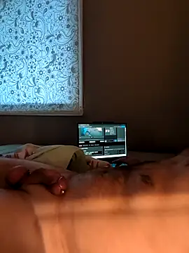 mustang69696 online show from 11/24/25, 08:25