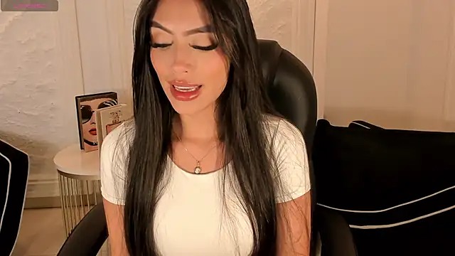 JadeEvansX online show from 01/17/26, 02:33