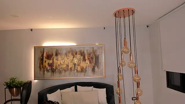 KateSunder online show from 02/02/26, 07:51