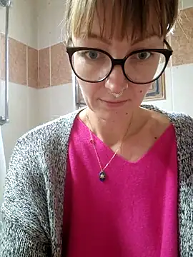 MissMialicious online show from 02/09/25, 07:38