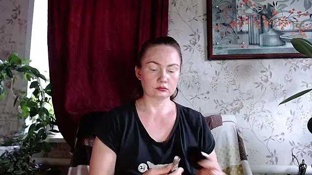 EmilyDoth online show from 07/16/26, 09:26