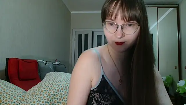 KiraGoldens online show from 04/09/26, 07:03