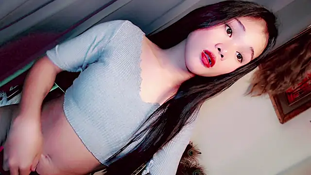 amomentoflust69 online show from 02/12/26, 05:13