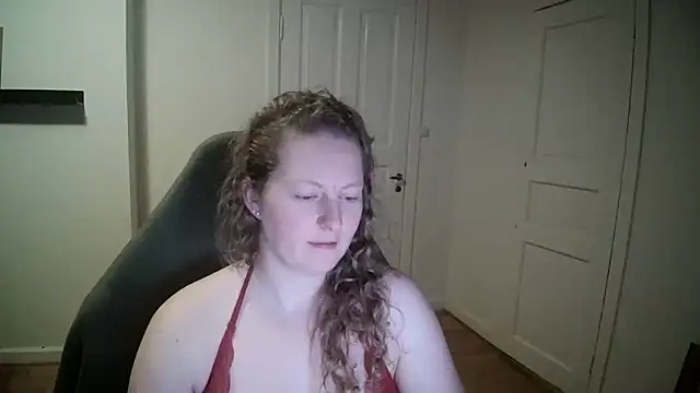 Girlnina-1995 online show from 01/29/25, 08:14