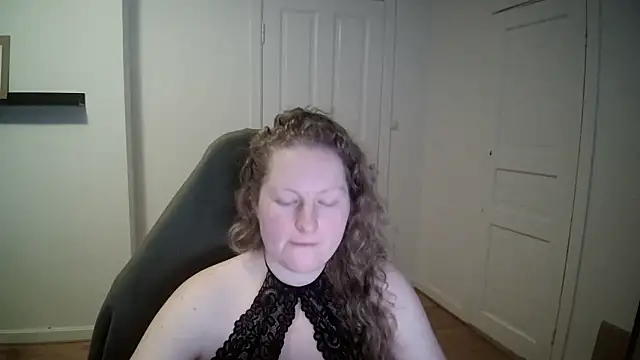 Girlnina-1995 online show from 02/25/25, 12:45