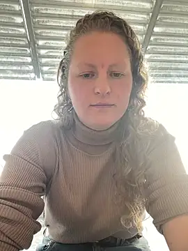 Girlnina-1995 online show from 03/07/25, 10:24