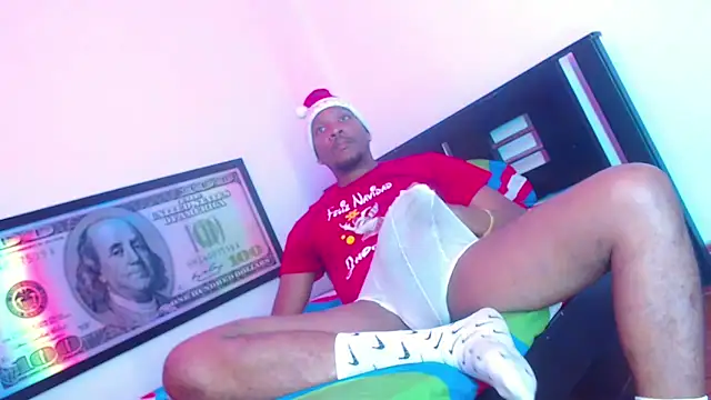 Snapshot of bigdickxblackx chatting on 12/20/24, 04:09 bigdickxblackx online show from 12/20/24, 04:09