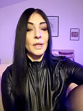 AryaSummersReal online show from 02/21/25, 08:40