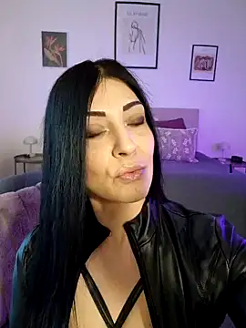 AryaSummersReal online show from 03/01/25, 08:23