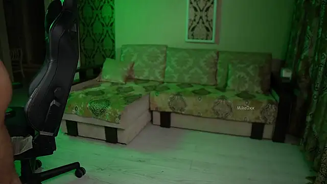 mike0xx online show from 11/30/25, 11:14