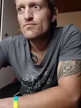 Snapshot of the-billy-blue chatting on 06/08/26, 12:36 the-billy-blue online show from 06/08/26, 12:36