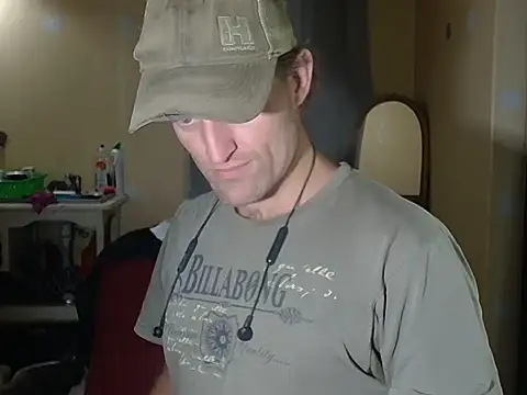 Snapshot of the-billy-blue chatting on 07/05/26, 10:39 the-billy-blue online show from 07/05/26, 10:39