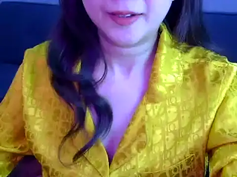 Bee 2k online show from 02/27/26, 04:56