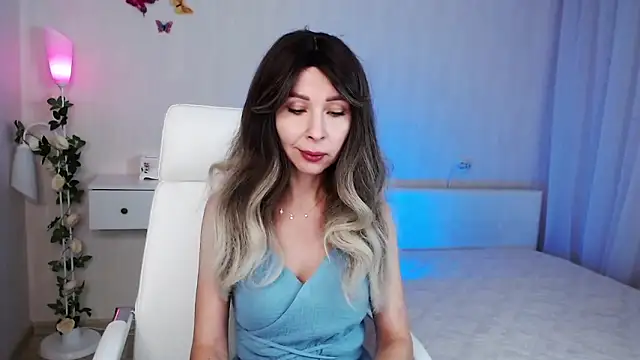 wendifoste online show from 12/13/24, 08:47