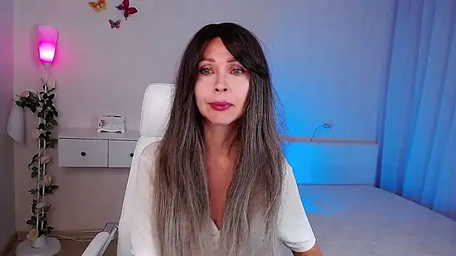 wendifoste online show from 10/09/25, 05:11