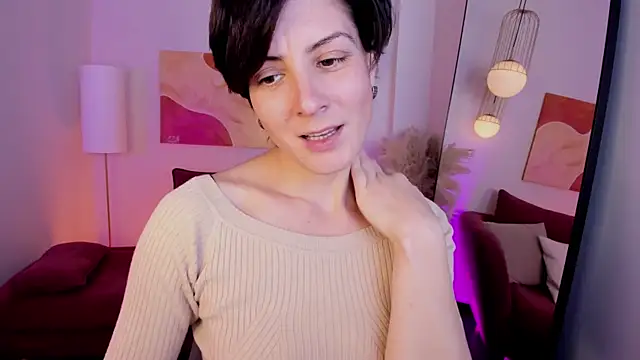 Snapshot of LorenDaze chatting on 11/14/25, 02:27 LorenDaze online show from 11/14/25, 02:27