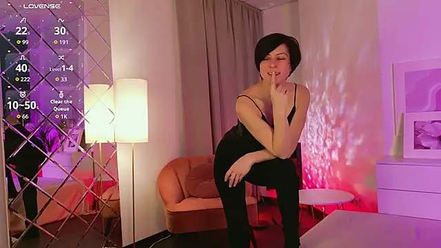 Snapshot of LorenDaze chatting on 02/04/26, 07:36 LorenDaze online show from 02/04/26, 07:36