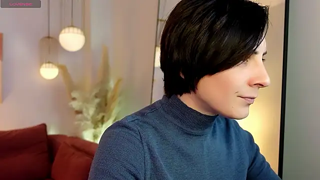 Snapshot of LorenDaze chatting on 02/16/26, 01:40 LorenDaze online show from 02/16/26, 01:40