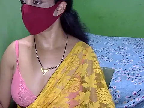 Snapshot of Indian_Horny_Wife chatting on 06/18/26, 06:56 Indian Horny Wife online show from 06/18/26, 06:56