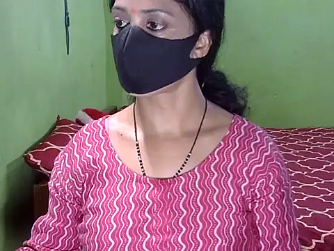 Snapshot of Indian_Horny_Wife chatting on 07/13/26, 04:04 Indian Horny Wife online show from 07/13/26, 04:04