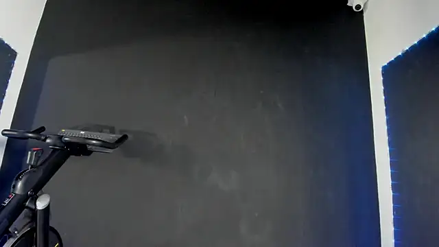 liagirl cute online show from 12/20/24, 11:00